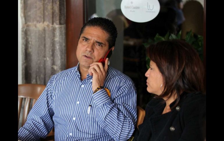 El candidato del PRD, PT y Convergencia a la gubernatura de Michoacán, Silvano Aureoles.  NTX  /