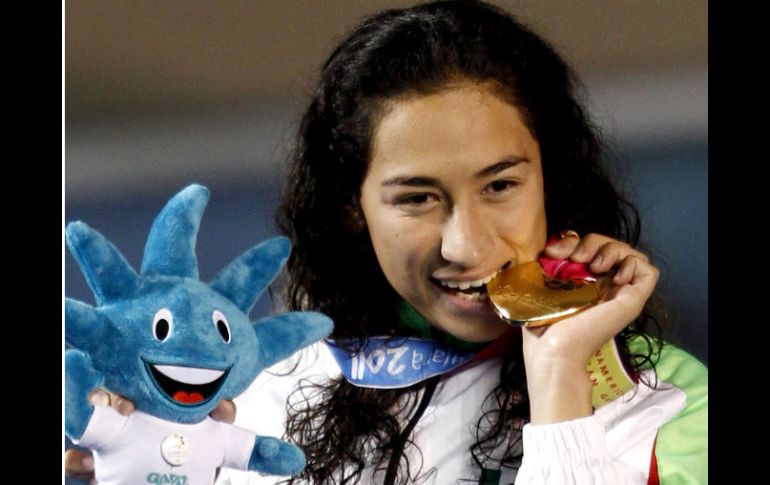 La nadadora Mariana Díaz de la Vega consiguió este domingo el segundo oro para México. EL UNIVERSAL  /