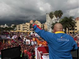 El mandatario venezolano dice estar en buena salud para encarar los próximos comicios en el país sudamericano. AP  /