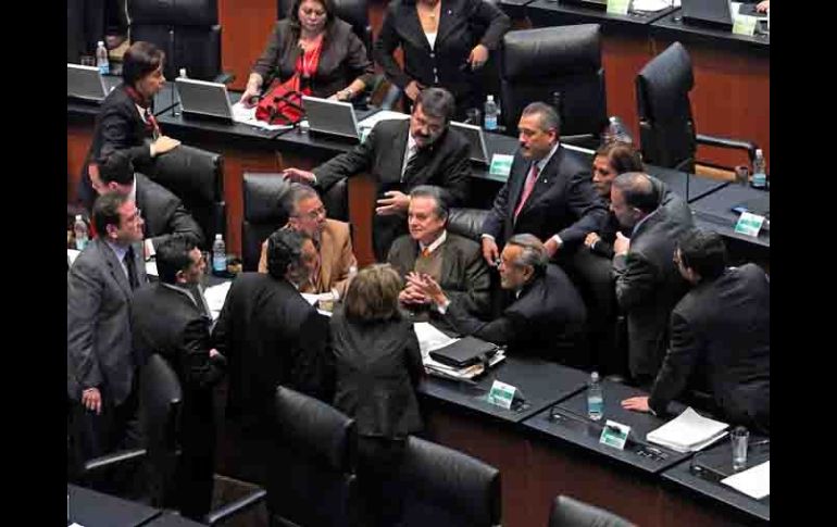 Los legisladores integraron una comisión junto con la Jucopo para descongelar los acuerdos.  /