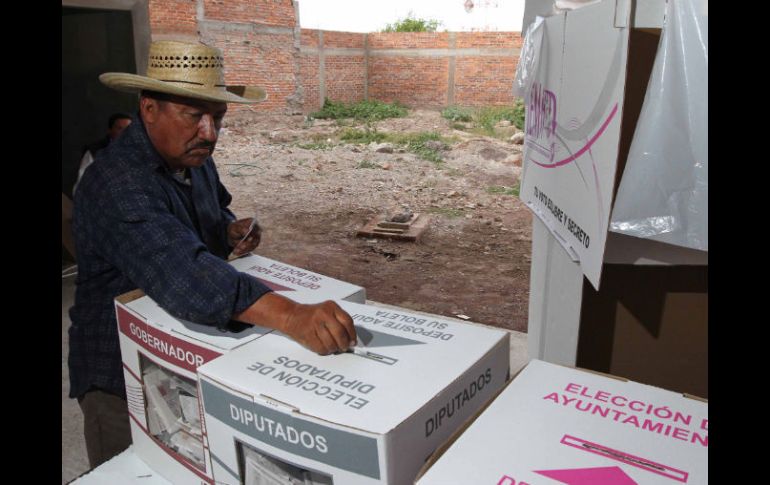 Debido a la poca diferencia en votos, las urnas de ocho municipios de Michoacán serán reabiertas. NTX  /