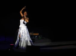 Lila Downs durante su presentación en el Auditorio Telmex.  /