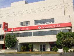 Banco Santander México fue reconocido como el banco más seguro en México. ARCHIVO  /