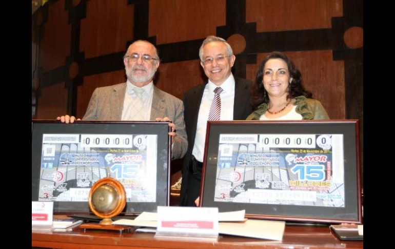 Sealtiel Alatriste, Jorge Gaviño y Alma Rosa Jimenez en el evento. NOTIMEX  /