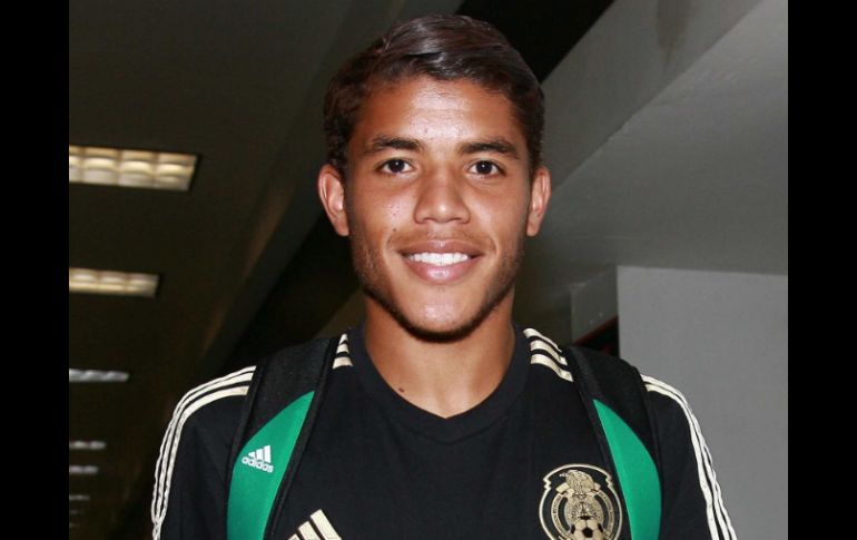 Se abre una puerta más para que Dos Santos de 21 años de edad juegue en Primera División. MEXSPORT  /