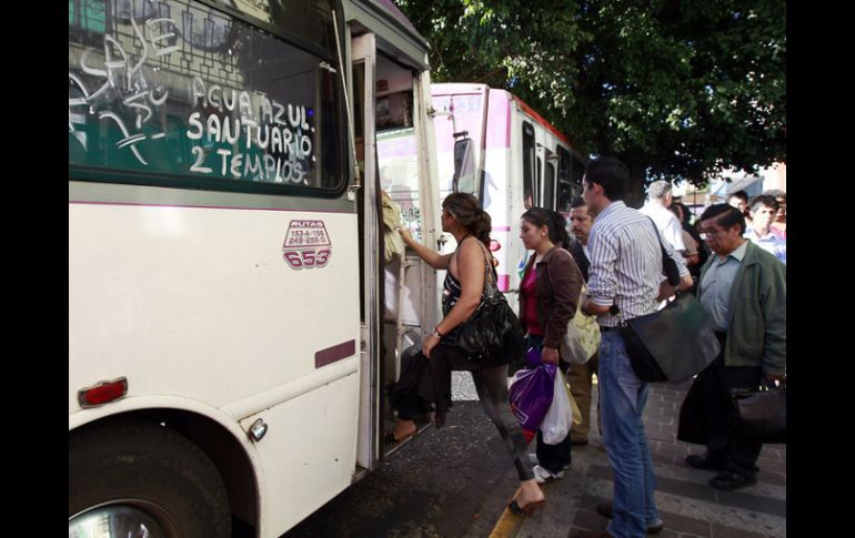 Habían informado que 30% de rutas de transporte estarían en 'paro técnico'. ARCHIVO  /