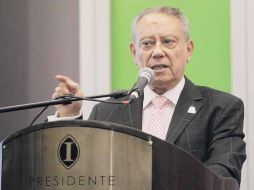 Gregorio Cuevas Pacheco afirma que en 50 años los clusters generarán una enorme cantidad de conocimiento.  /