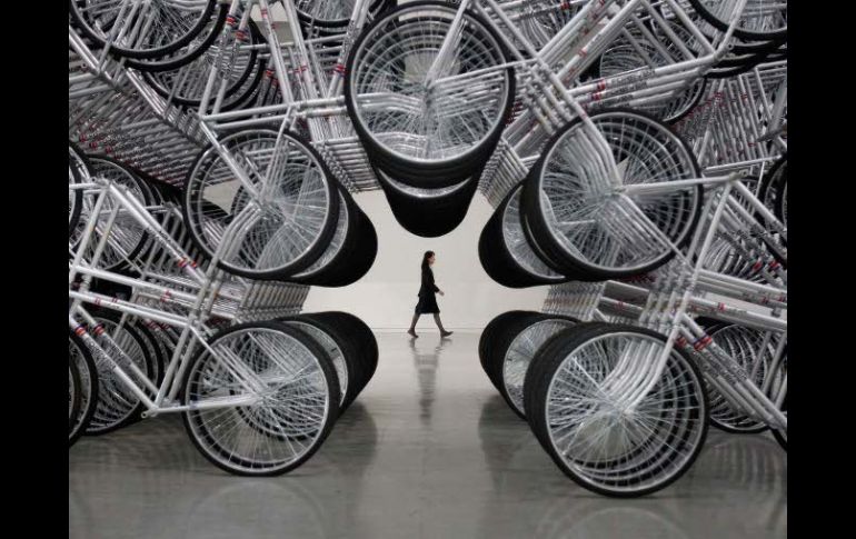 Aspecto de la obra Bicicletas eternamente de Ai Weiwei en su exposición Ausente en Taipei. AP  /