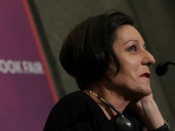 La escritora Herta Müller ofreció una conferencia de prensa a su llegada a Guadalajara.  /