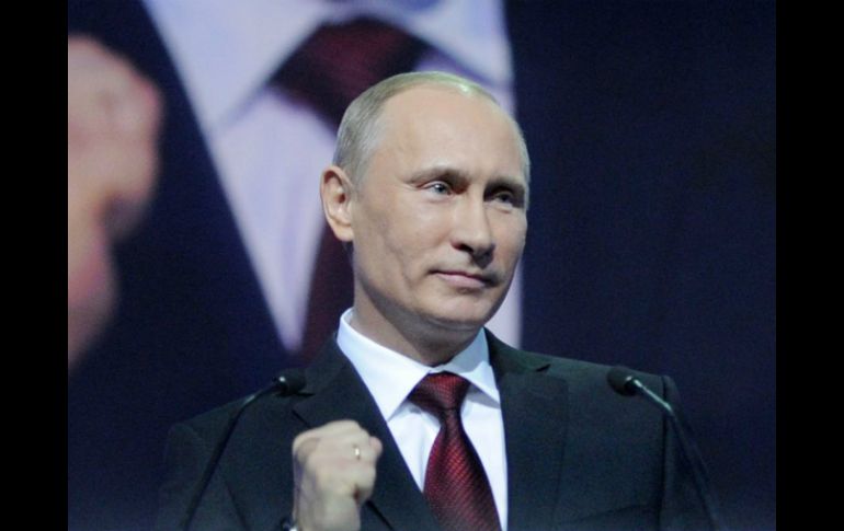 Putin fue elegido de manera unánime por el partido oficialista como candidato a la presidencia de Rusia. AP  /