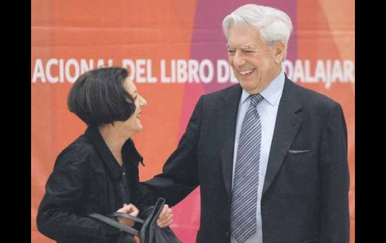 Herta Müller y Mario Vargas Llosa, participaron ayer en una charla, en el marco de la Feria Internacional de Libro de Guadalajara. NTX  /