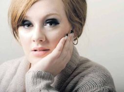 Adele es considerada, en el Reino Unido, como una de las artistas que más disco vende. ESPECIAL  /