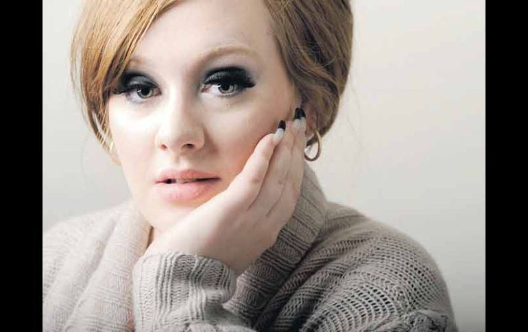 Adele es considerada, en el Reino Unido, como una de las artistas que más disco vende. ESPECIAL  /