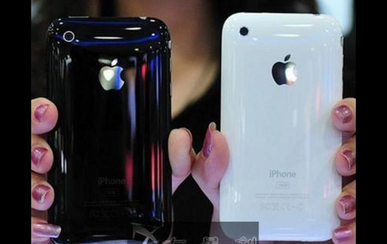 El lanzamiento del nuevo el iPhone 4s, y el fallecimiento de Steve Jobs hicieron clave la palabra iPhone.  /