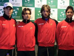 Rafael Nadal, David Ferrer, Feliciano Lopez, Fernando Verdasco durante una conferencia del equipo español previo a la final. REUTERS  /