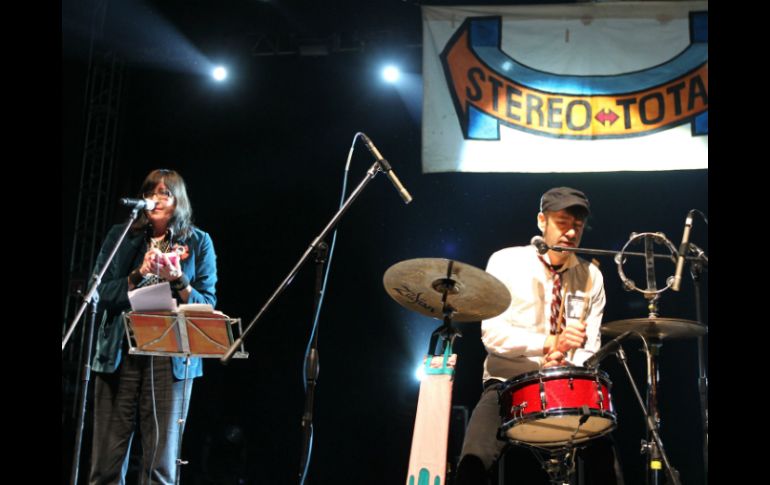 Stereo Total demostró que la barrera de los idiomas es meramente secundaria.  /