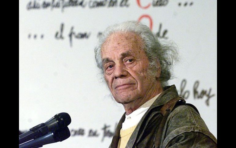 Nicanor Parra, autor chileno, una de las muchas cartas de presentación para la FIL 2012  /