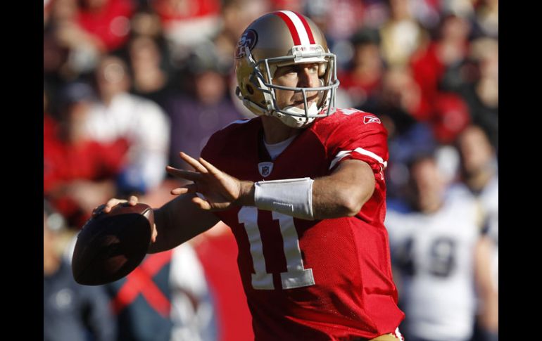 Alex Smith puso a los 49ers con marca de 10-2 en la temporada. REUTERS  /