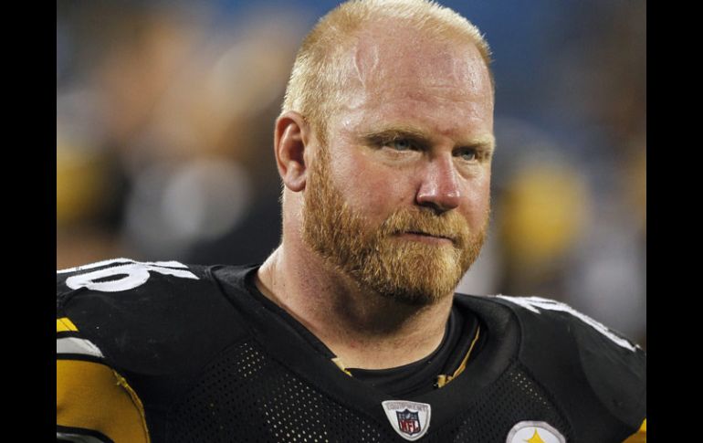 Chris Hoke, defensivo de los Acereros de Pittsburgh. AP  /