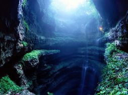 El Sótano de las Golondrinas (foto), la Cascada de Tamul y los rincones de Aquismón serán los sitios turísticos presentados. ESPECIAL  /