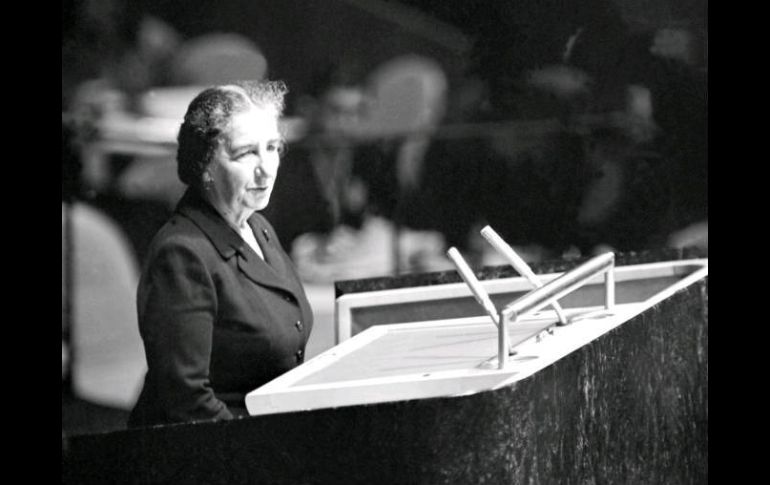 La estadista y política Golda Meir, primer ministro de Israel muere en 1978. ESPECIAL  /