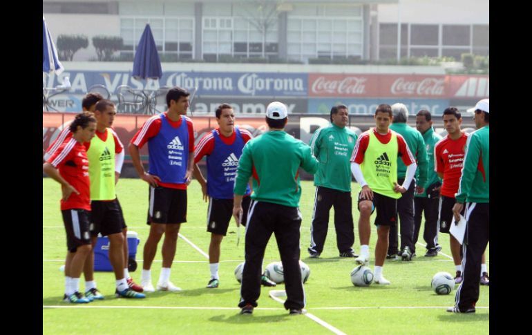 Jugadores de la Selección dieron de que hablar por situaciones fuera de cancha este año. MEXSPORT  /