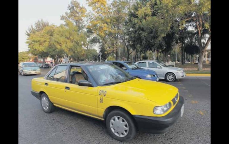 Dentro del proyecto no está contemplada la instalación de semáforos, por lo que el tránsito vehicular será fluido.  /