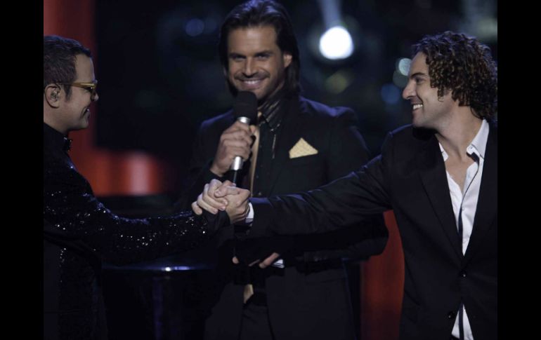 Aleks Syntek y David Bisbal cantaron a dueto los temas ''Te soñé'' y ''Adoro''. NTX  /