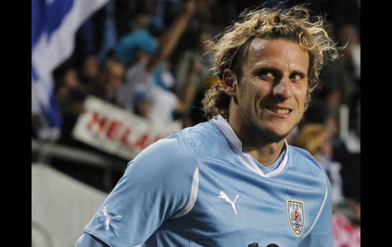 Forlán menciona que tenía muchísimas ganas de jugar. ARCHIVO  /