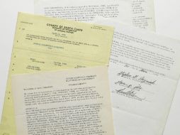 El contrato por el cual se creó la compañía  informática Apple, en 1976. AFP  /