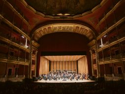 Concierto de la Orquesta Filarmónica de Jalisco, en el Teatro Degollado.  /