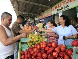 La CONACCA dice que la baja se debe a la incursión de las grandes tiendas e hipermercados.  /