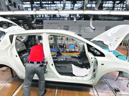 Las dos plantas ensambladoras de Nissan en México, suman una capacidad de producción de 700 mil unidades anuales. AFP  /