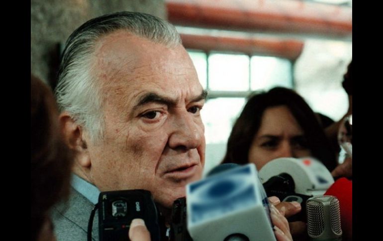 Descartan que el cuadro de enfisema del ex presidente de México Miguel de la Madrid, se haya complicado en una neumonía. ARCHIVO  /