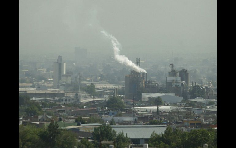 En la cumbre de Durban, la ONU buscó la prolongación de los compromisos de Kioto para reducir gases de efecto invernadero. ARCHIVO  /