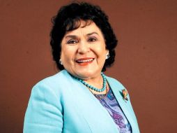 Carmen Salinas también ha sido coronada reina de los Taxistas, de la Limpia, de los Voceadores y de los Diablos Rojos. EL UNIVERSAL  /