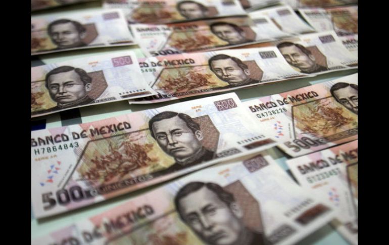 El IMEF aseguró que el sistema de libre flotación del peso mexicano ha funcionado. ARCHIVO  /