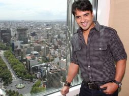 Luis Fonsi comienza a disfrutar de esta nueva etapa en su vida. EL UNIVERSAL  /