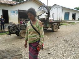 Miles de refugiados kachin han abandonado sus hogares debido a los combates suscitados cerca de la frontera norte de Birmania. ARCHIVO  /