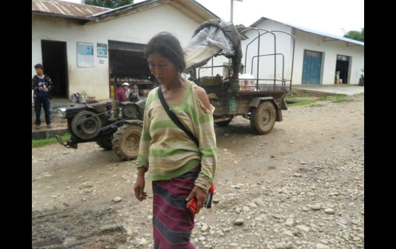 Miles de refugiados kachin han abandonado sus hogares debido a los combates suscitados cerca de la frontera norte de Birmania. ARCHIVO  /