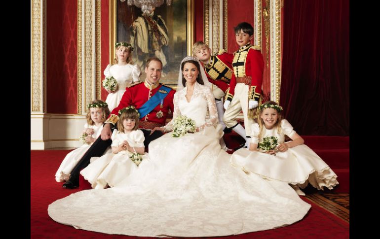 La boda real; el evento del año que arrancó suspiros por todo el mundo. ARCHIVO  /