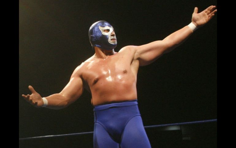 La dinastía de Blue Demon y Blue Demon Jr. es leyenda de la lucha libre mexicana. ESPECIAL  /