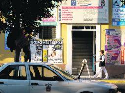 El martes pasado la Procuraduría estatal tomó el inmueble ocupado por la FEG en el Antiguo Hospital Civil.  /