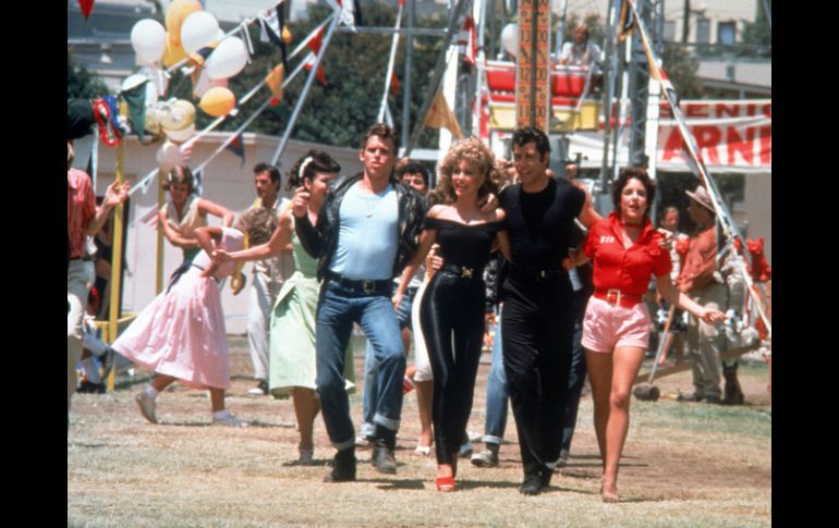 En los albores del 2011 se recuperó el espíritu de la película Grease para sacar a la calle dos caras de una misma tendencia. ESPECIAL  /