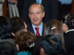 El Presidente Felipe Calderón ya había deseado una Feliz Navidad por medio de redes sociales. ARCHIVO  /