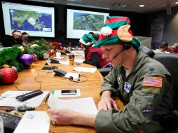 El NORAD ha informado a niños ansiosos la ubicación de Santa Claus cada año desde 1955. AP  /