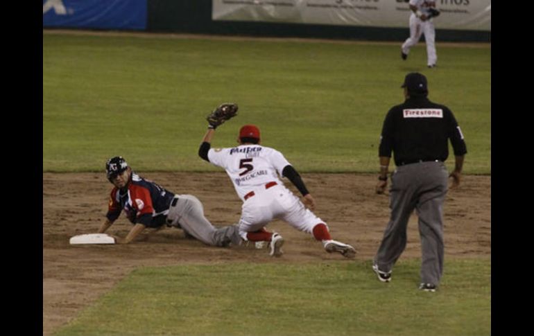 Los de Guasave logran sacar tres puntos de ventaja sobre los Yaquis y los Naranjeros. ESPECIAL  /