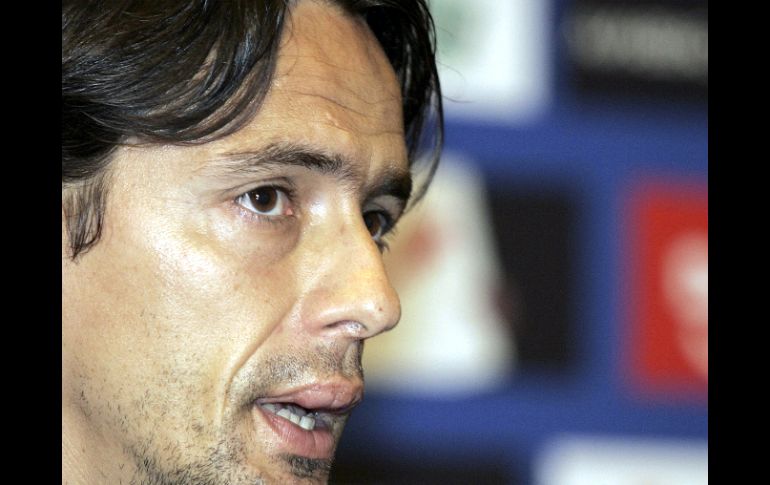 Filippo Inzaghi tiene contrato vigente con el conjunto lombardo hasta finalizar esta temporada.  /