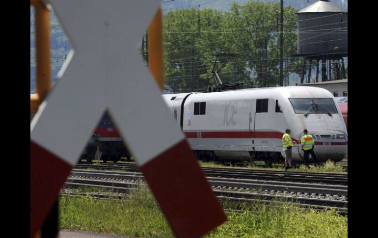 La comunicación entre trenes y controladores se manipula con tecnología inalámbrica. ARCHIVO  /