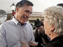 El exgobernador de Massachusetts Mitt Romney es el preferido por los votantes de Iowa. ARCHIVO  /